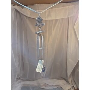 Peaceful Melodic Whispering Winds Fine Pewter Rose 14in Excel Condition